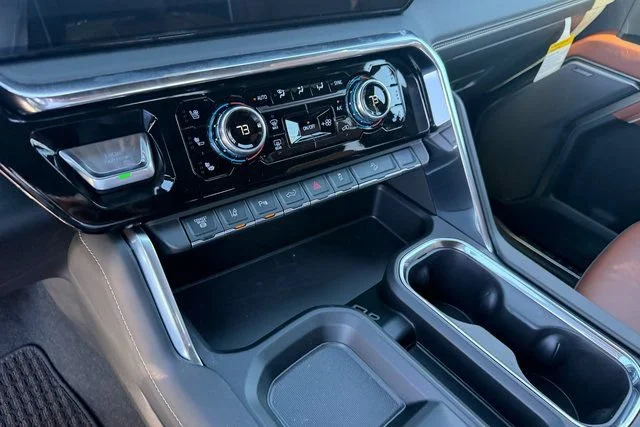 New 2026 Summit White GMC Denali Ultimate image 24