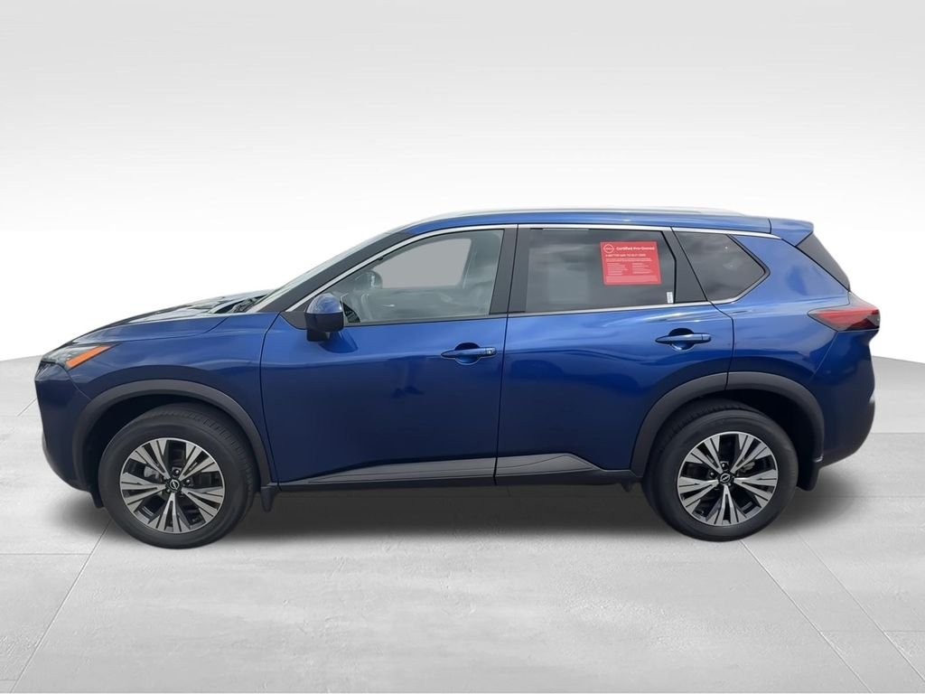 Used 2023 Blue Nissan SV image 5