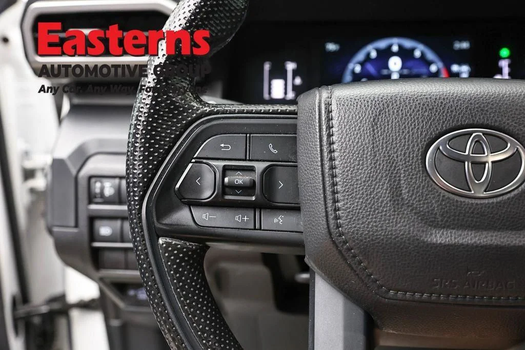 Used 2025 White Toyota SR image 16