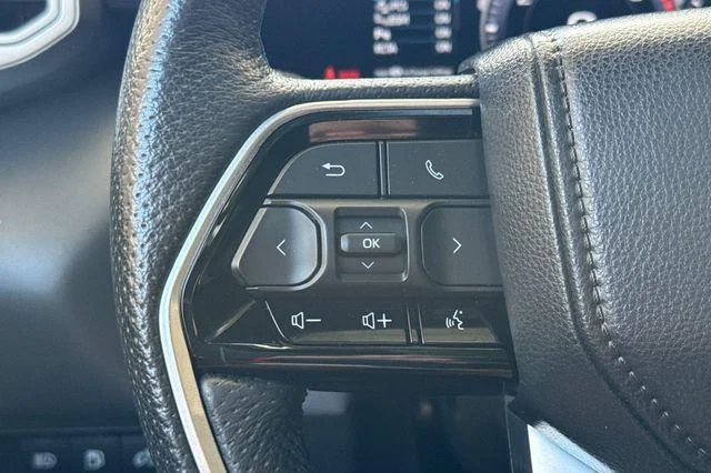 Certified Used 2023 WIND CHILL PEARL* Toyota  image 30