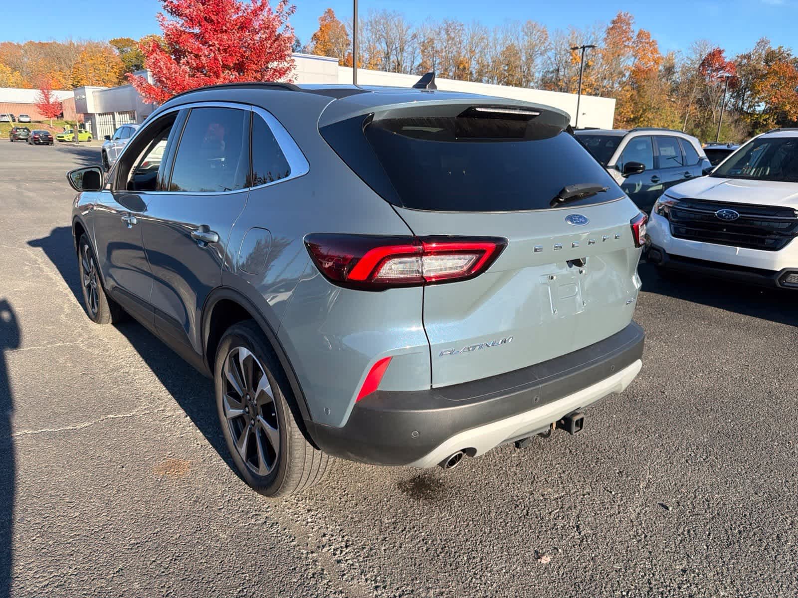 Used 2023 Vapor Blue Metallic Ford Platinum image 2