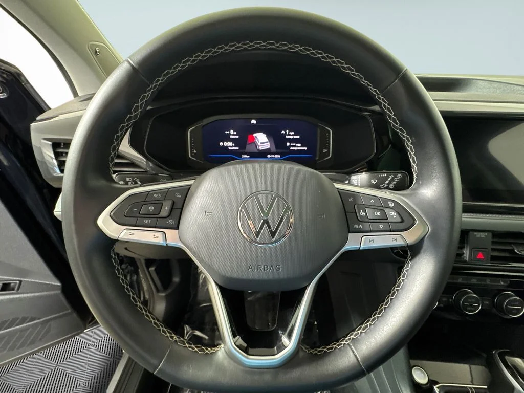 Used 2022 Black Volkswagen 1.5T SEL image 30
