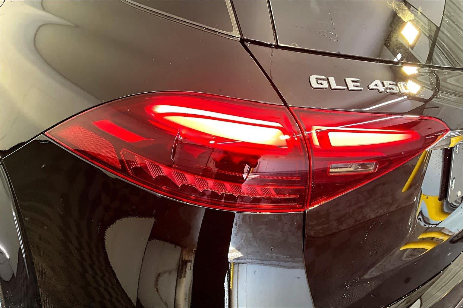 New 2026 Obsidian Black Metallic Mercedes-Benz GLE 450 image 5