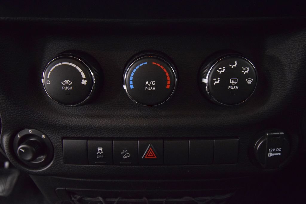 Used 2012 Bright Silver Metallic Clearcoat Jeep Sport image 22