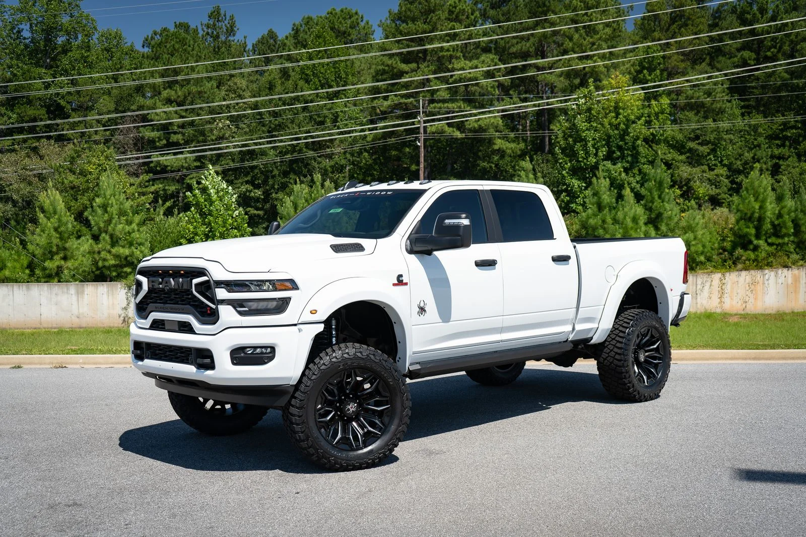 New 2026 Bright White Clear-Coat Exterior Paint RAM Big Horn with Black Widow Package image 4