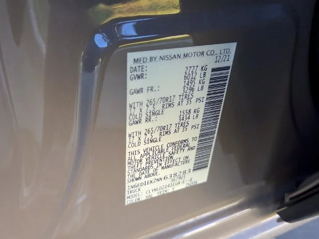 Used 2022  Nissan PRO-4X image 7