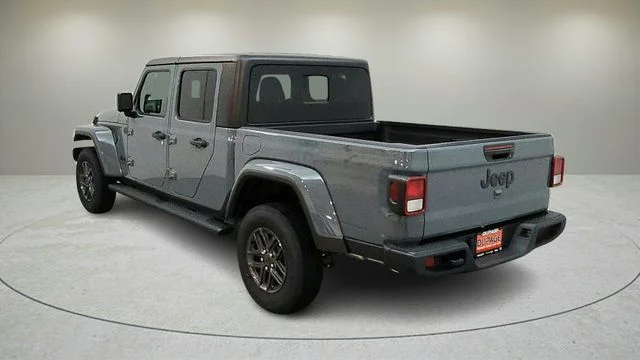 New 2026 Anvil Clear-Coat Exterior Paint Jeep Sport S image 7