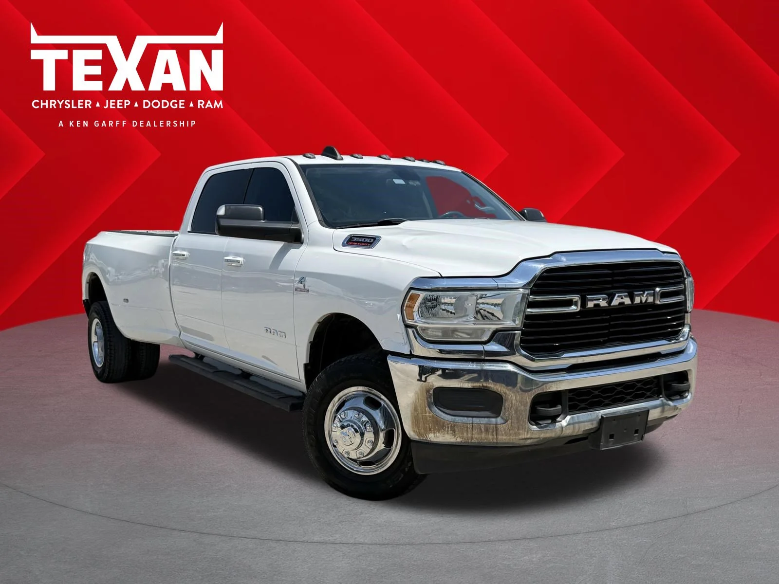 2019 RAM 3500 Big Horn 4X4 Crew Cab LWB's photo