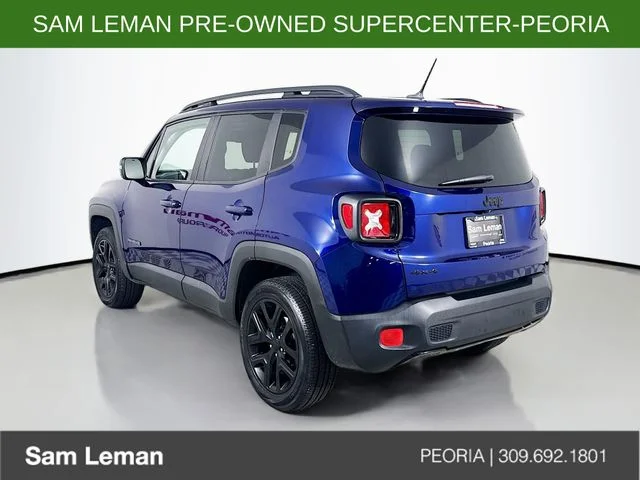 Used 2017 Blue Jeep Latitude image 5