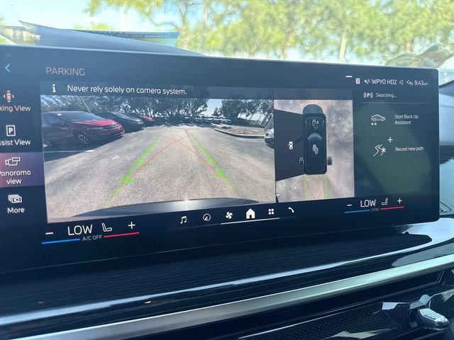 Used 2024 Black Sapphire Metallic BMW xDrive40i image 25