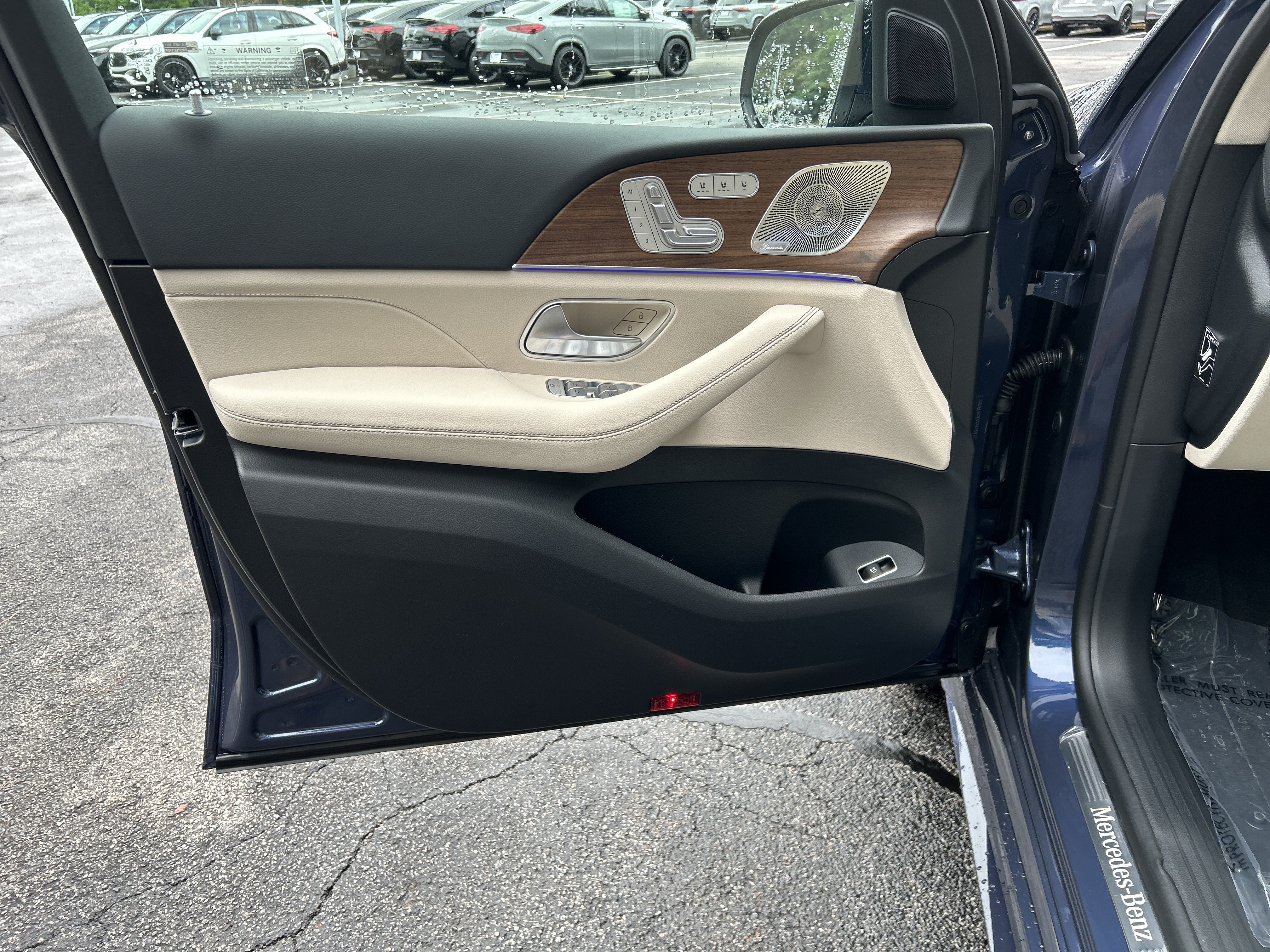 New 2026 Twilight Blue Metallic Mercedes-Benz GLE 350 4MATIC® SUV image 16