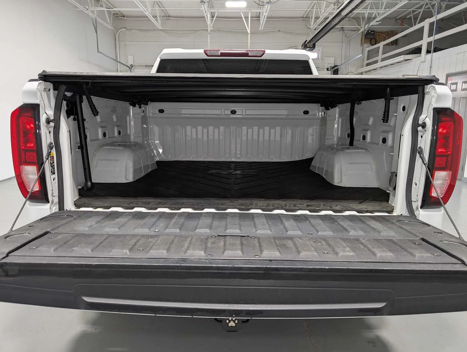 Used 2022 Summit White GMC Pro image 35
