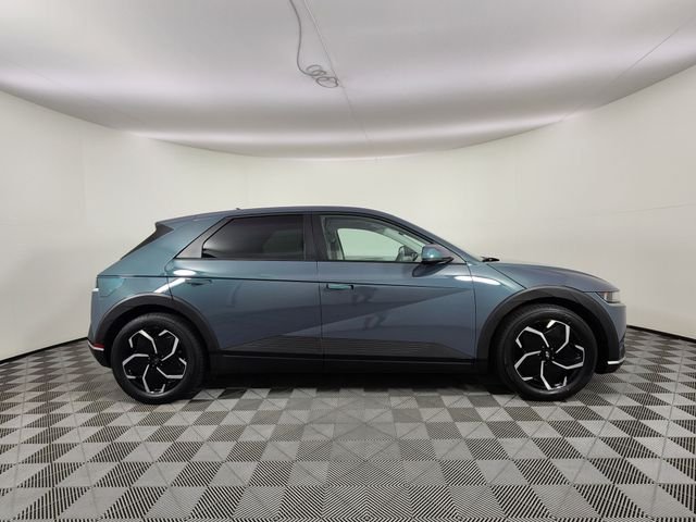 Certified Used 2024 Green Hyundai SE image 7