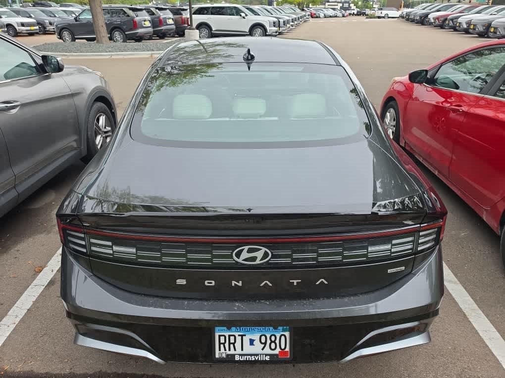 Certified Used 2025 Portofino Gray Hyundai SEL image 5