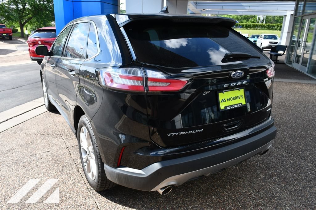 Used 2024 Black Ford Titanium image 5