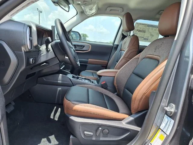 New 2026 Carbonized Gray Metallic Ford Outer Banks® image 34