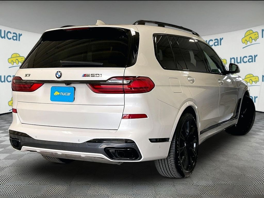 Used 2022 White BMW M50i image 6
