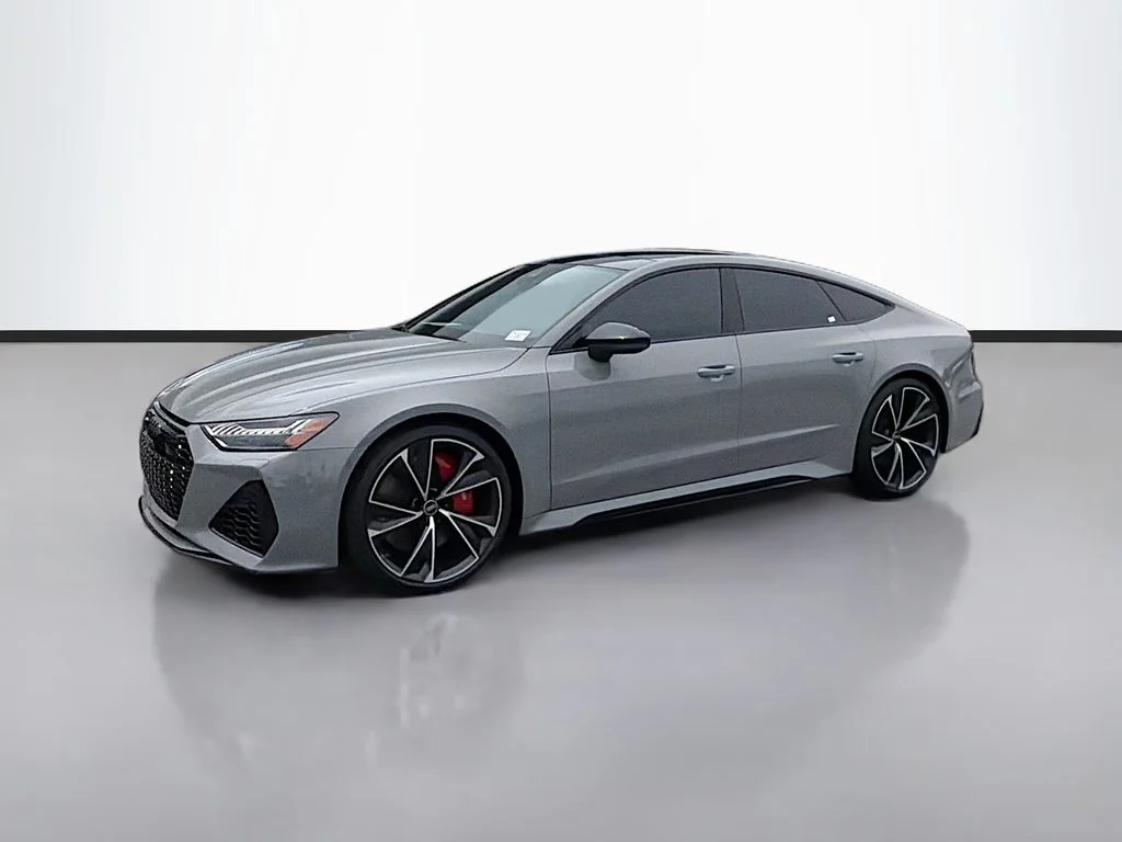 Used 2022  Audi 4.0T image 1