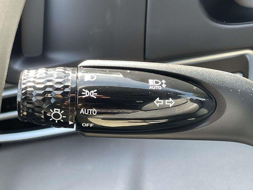 New 2026 Gray Hyundai SE image 21