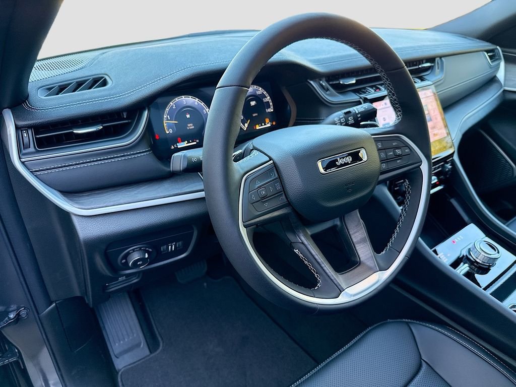 2025 Jeep Grand Cherokee Limited - Photo 14
