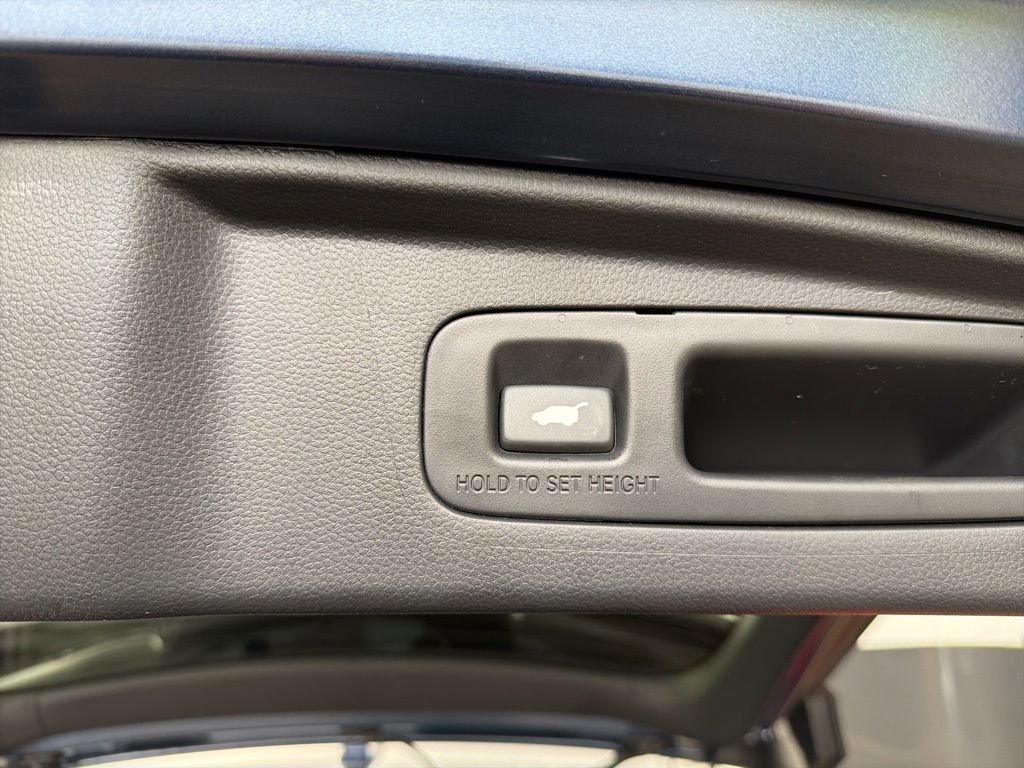 Used 2025  Honda Sport Touring image 38