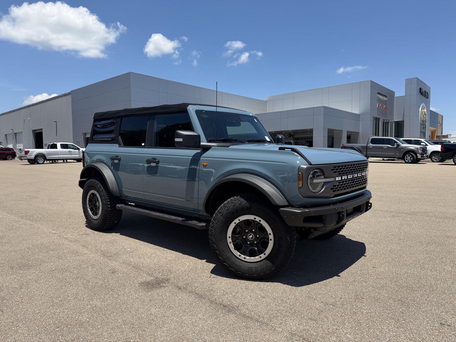 Used 2021 Area 51 Ford Badlands Advanced image 4