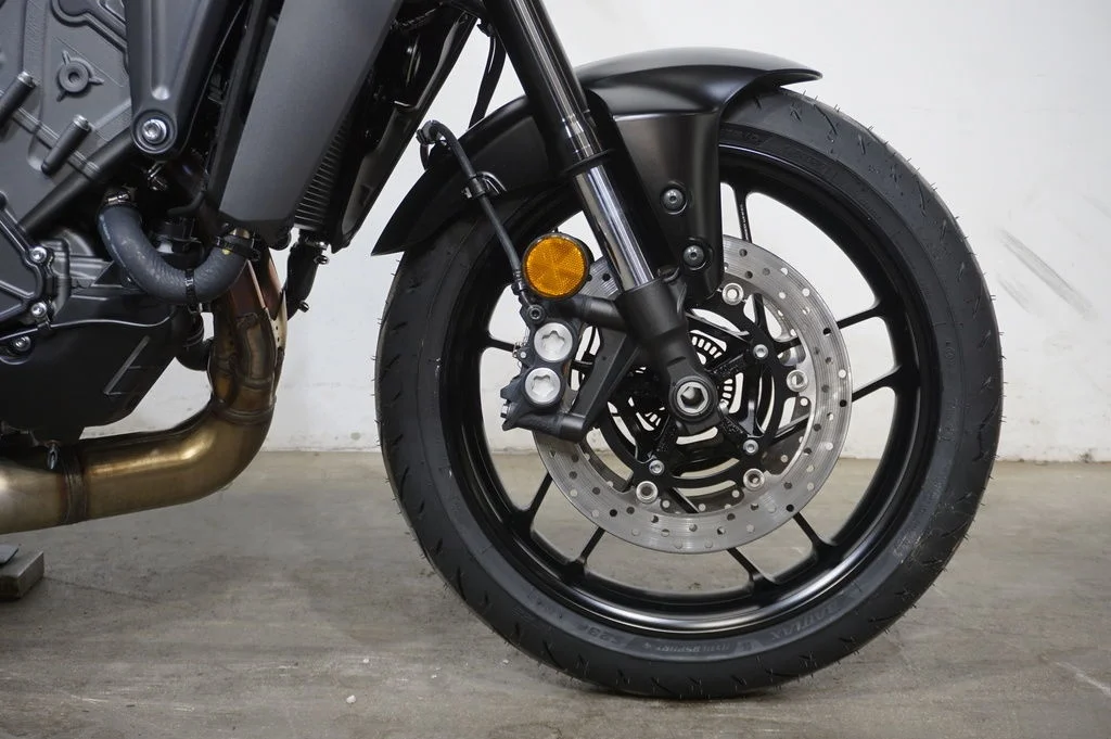 New 2026 Matte Raven Black Yamaha 09 image 15