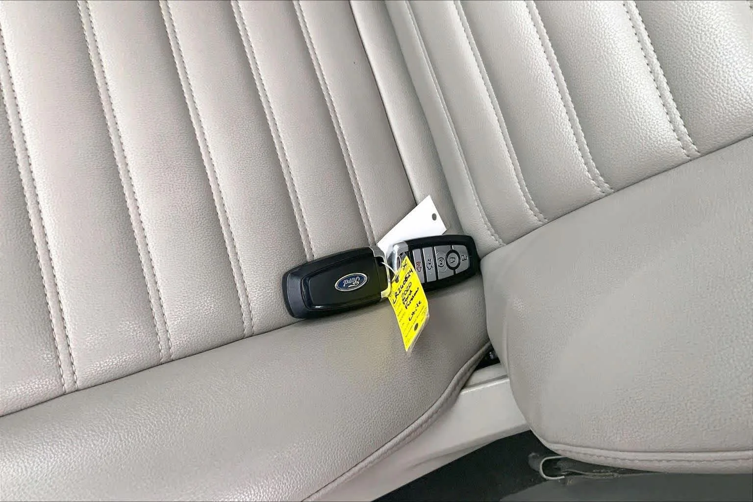 2020 Ford Fusion SEL - Photo 15