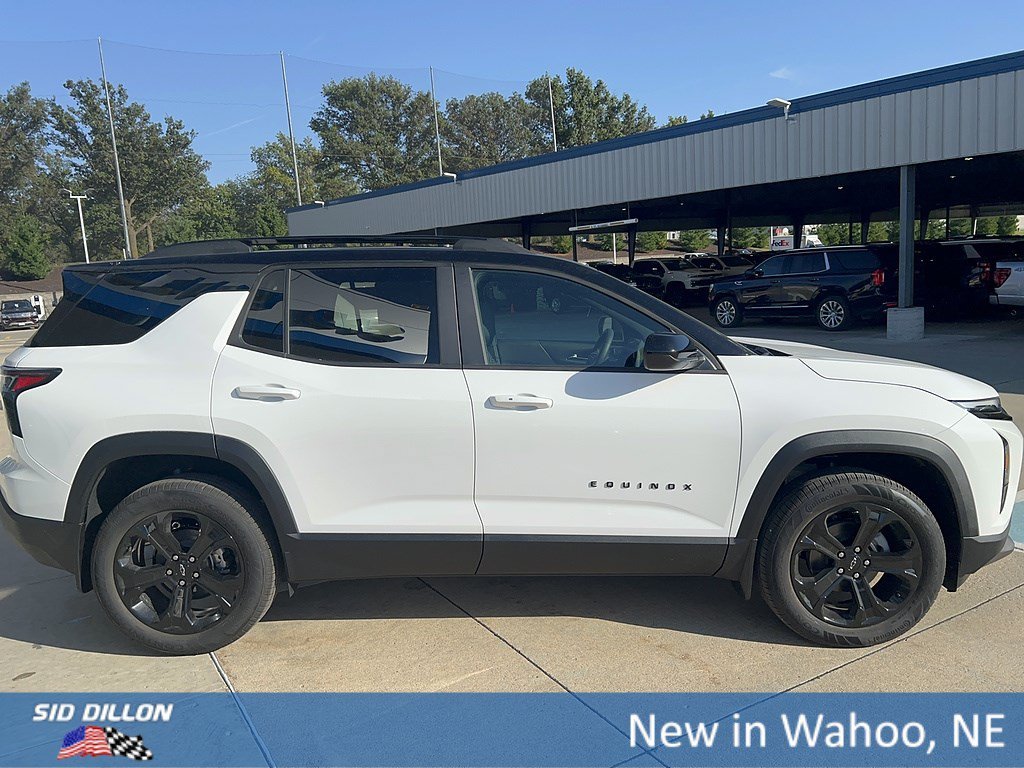 New 2027 Summit White Chevrolet LT image 6