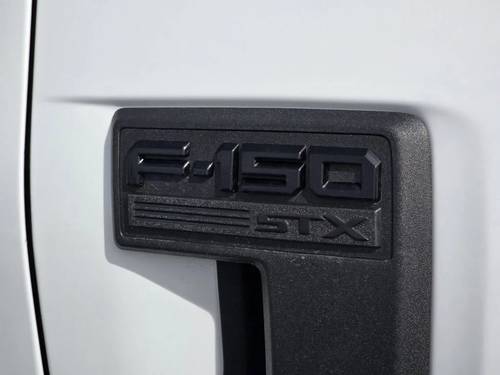 New 2026 Oxford White Ford STX image 24