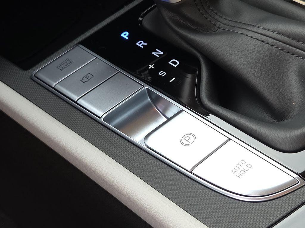 New 2025 Gray Hyundai Limited image 21