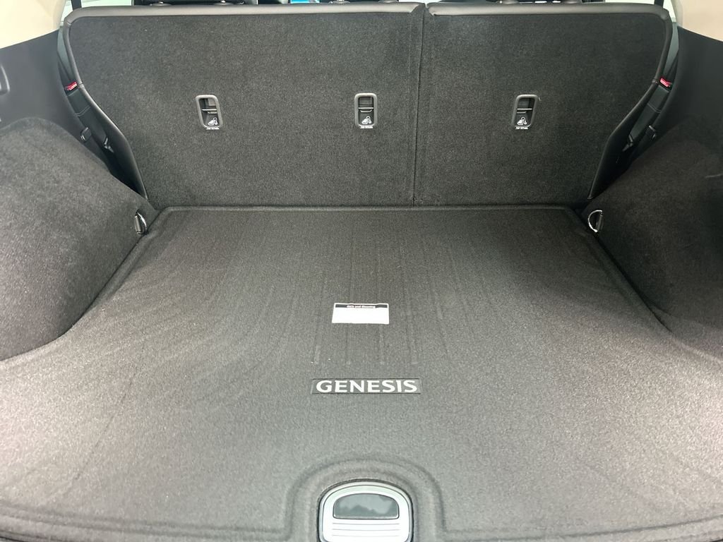 Certified Used 2026 Black Genesis 2.5T image 21