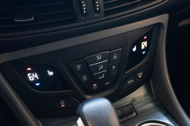 Used 2020 White Buick Essence image 24