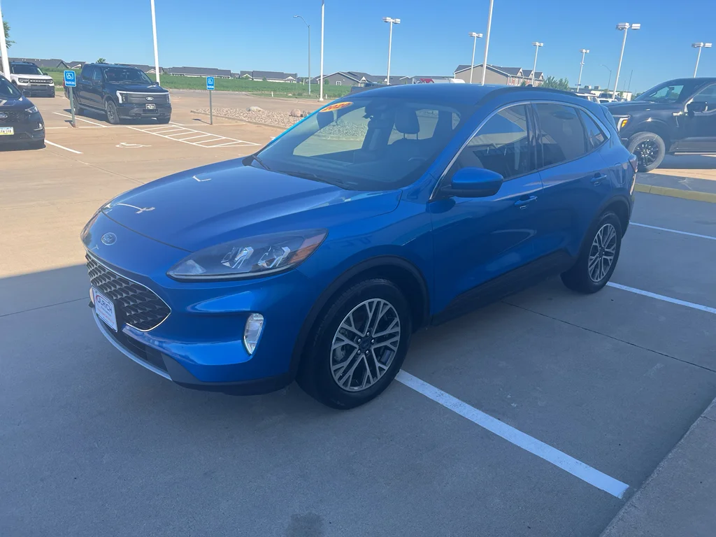 Used 2020 Velocity Blue Metallic Ford SEL image 4