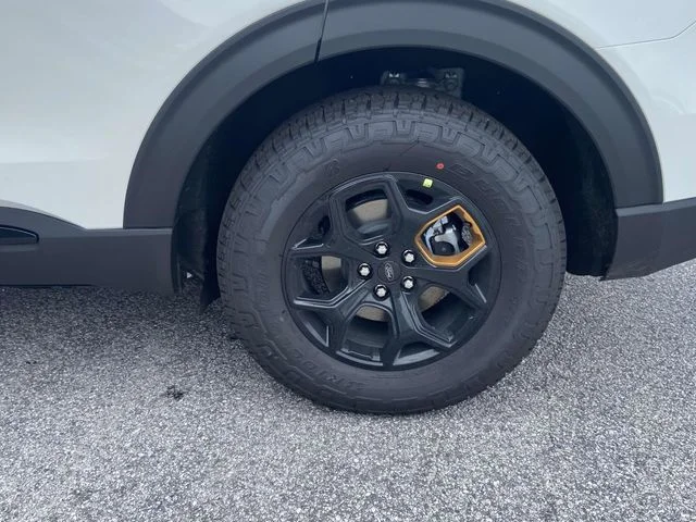 New 2026 White Ford Tremor image 7