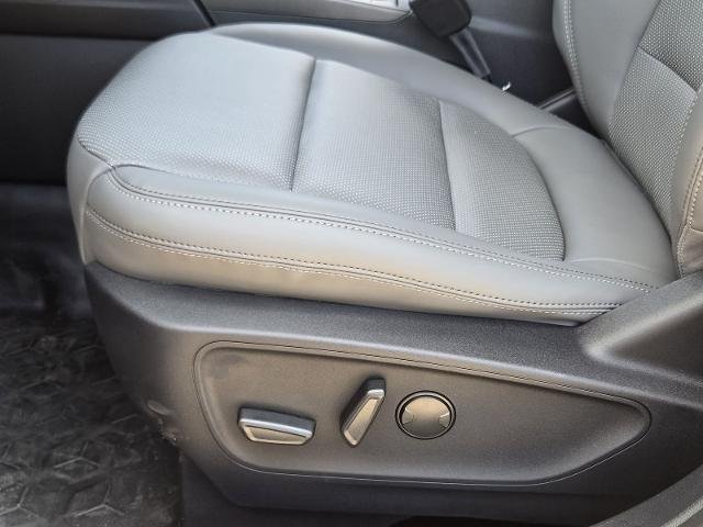 New 2026 Oxford White Ford Badlands® image 36
