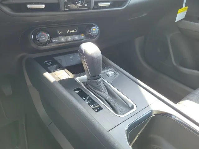New 2027 Canyon Bronze Metallic Nissan SV image 18