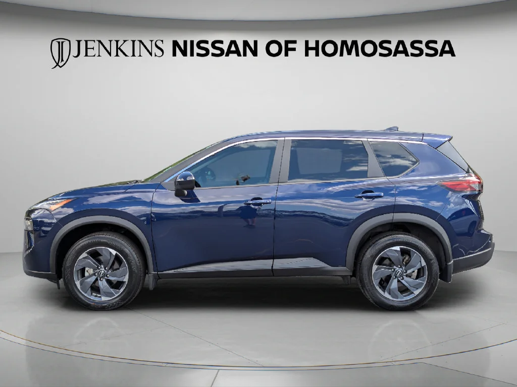 Used 2025 Blue Nissan SV image 11