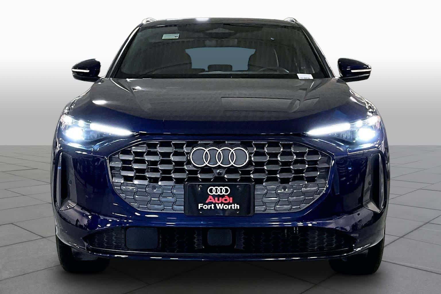 Used 2025 Navarra Blue Metallic Audi Premium Plus image 4