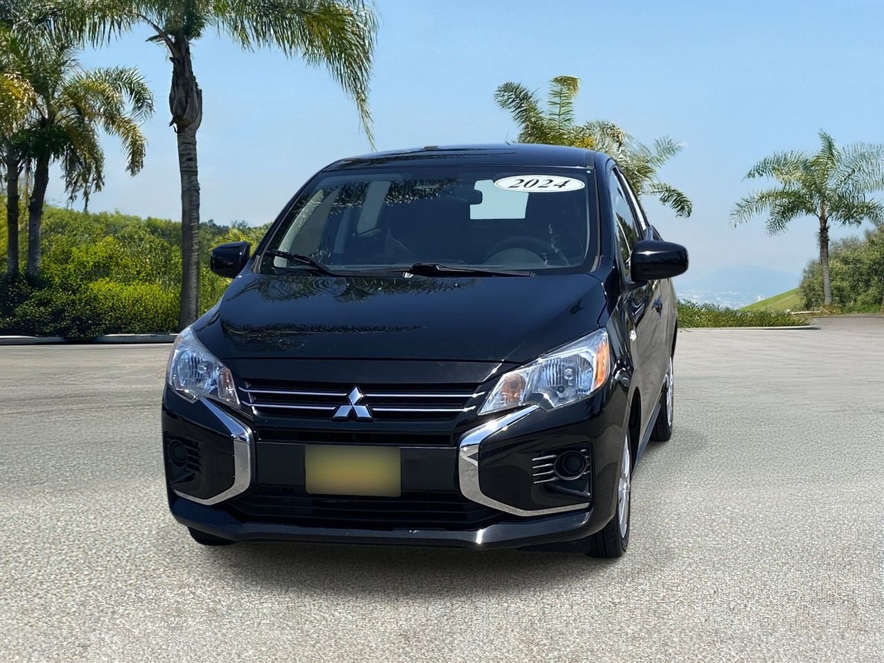 Used 2024 Jet Black Mitsubishi ES image 6