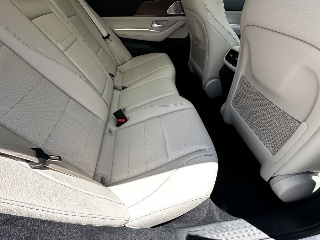 New 2026 Polar White Mercedes-Benz GLE 350 image 18
