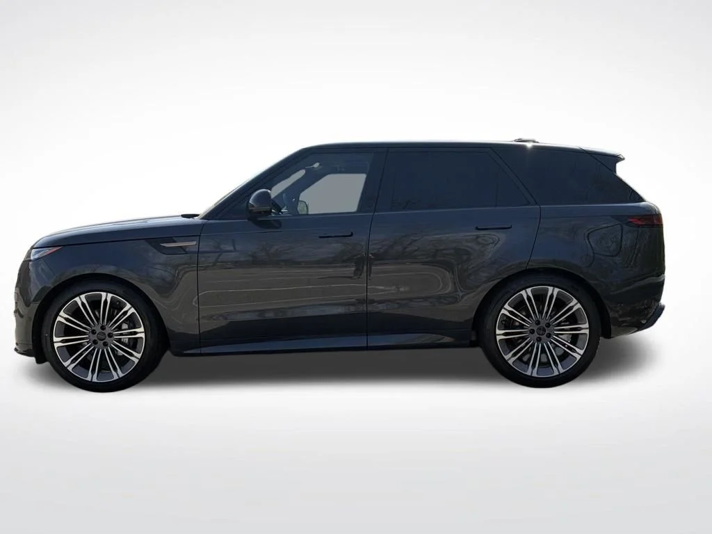 New 2026 Gray Land Rover Dynamic SE image 5