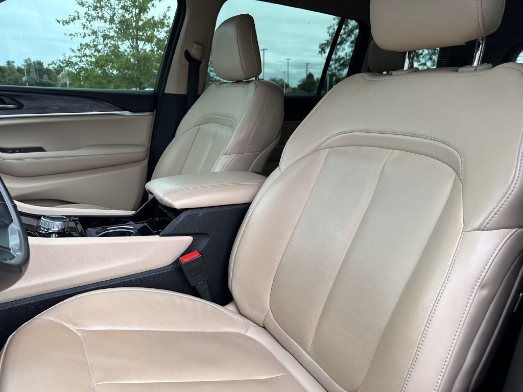 Used 2021 Red Jeep Limited image 18