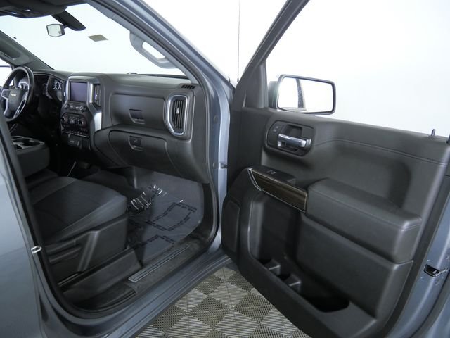Used 2021 Gray Chevrolet LT image 11