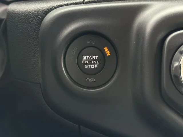 Used 2023 Black Jeep Sport S image 19