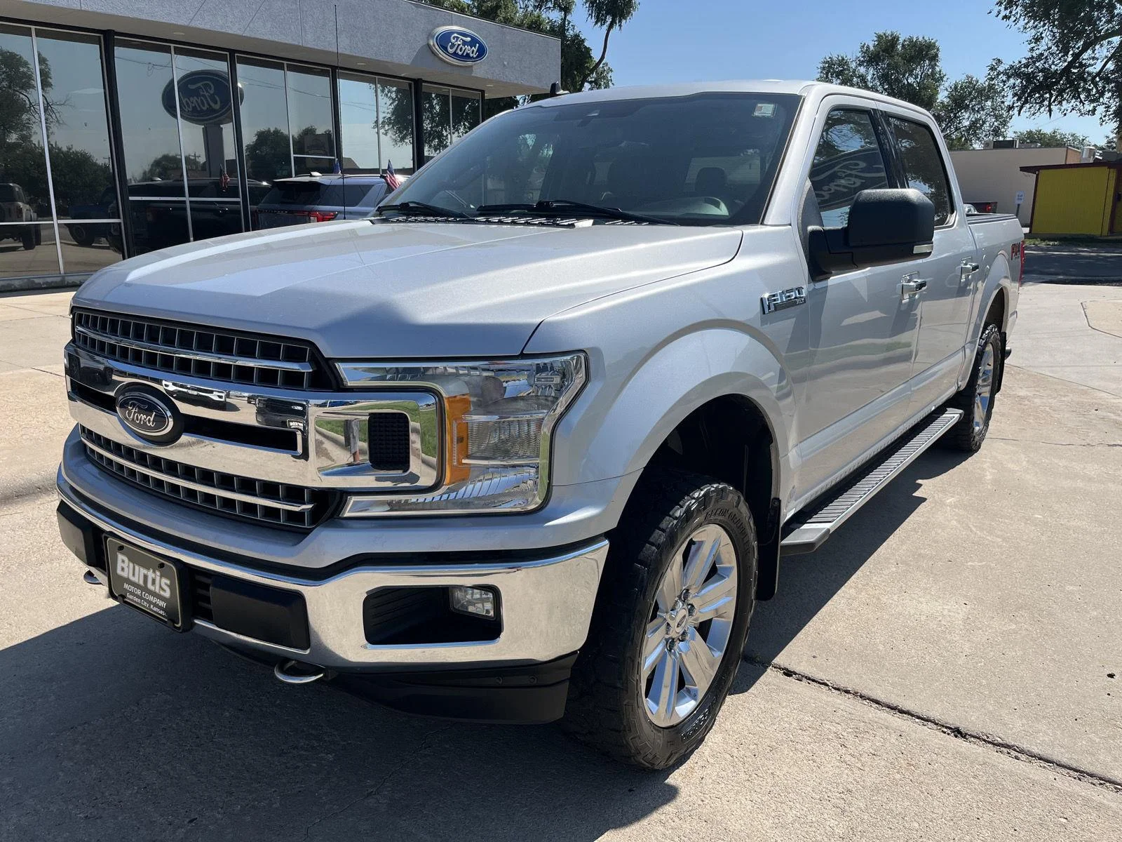 Certified Used 2019  Ford XLT image 2