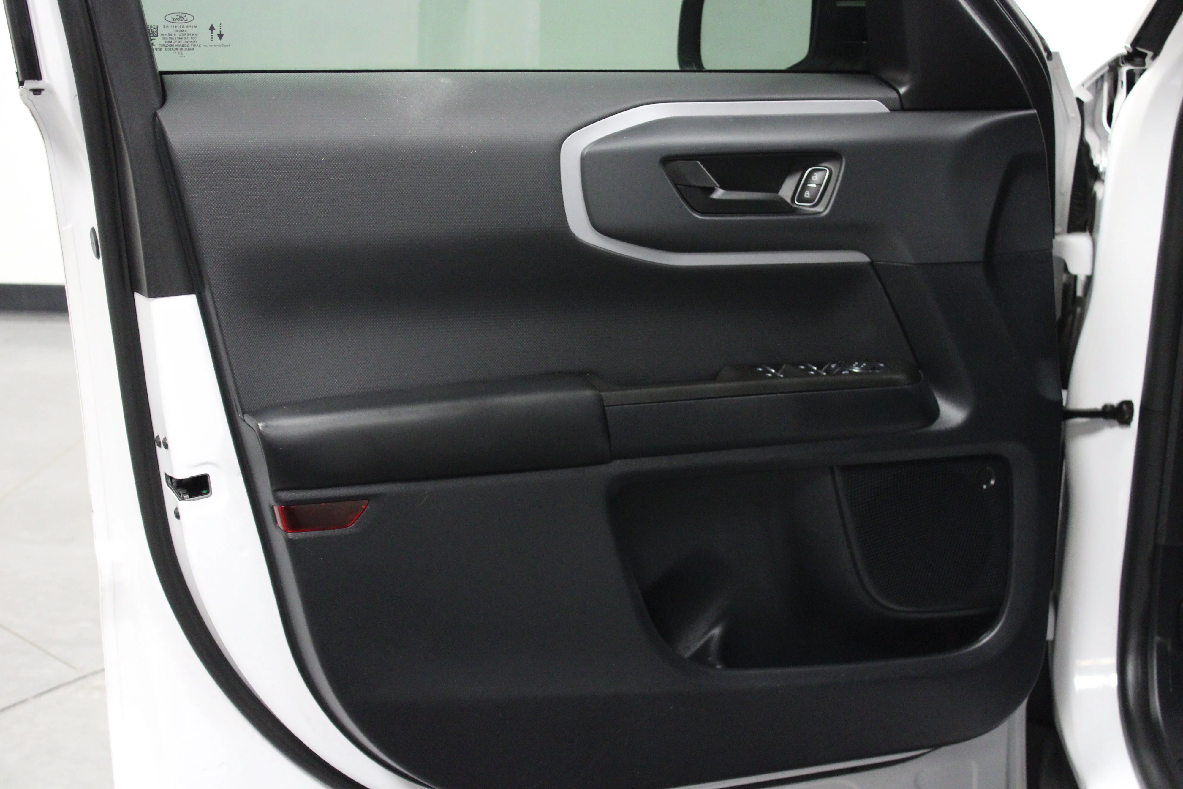 Used 2022 Oxford White Ford Big Bend image 11