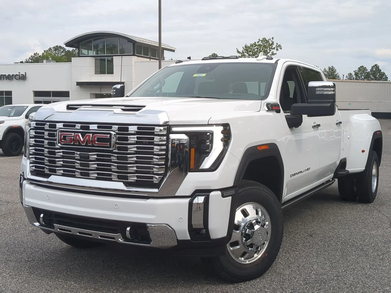 New 2026 Summit White GMC Denali DRW image 1