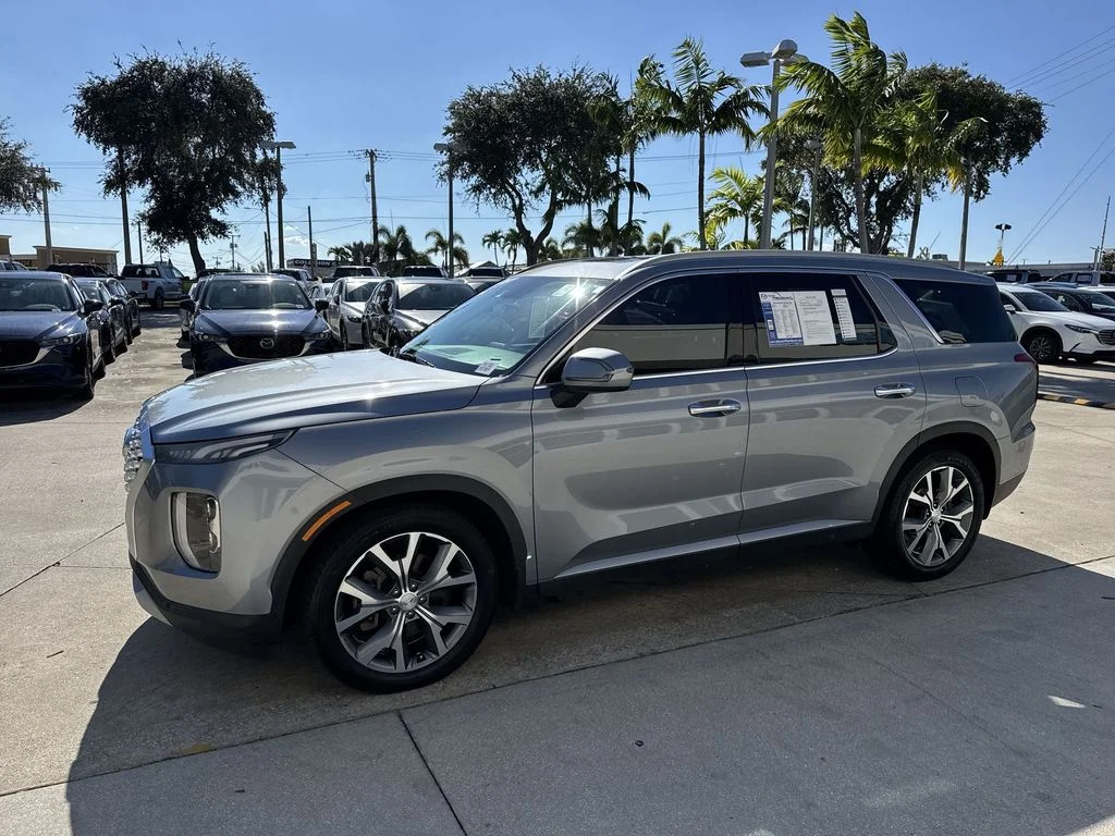 Used 2020 Silver Hyundai SEL image 10