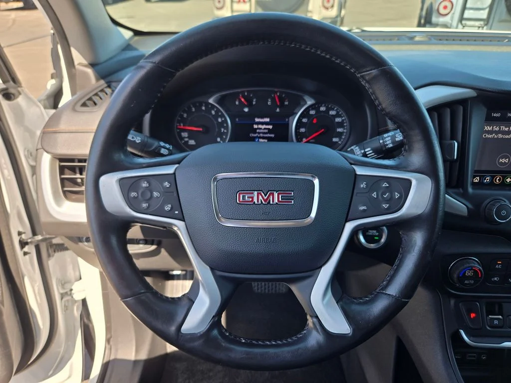 Used 2020 Summit White GMC SLT image 25